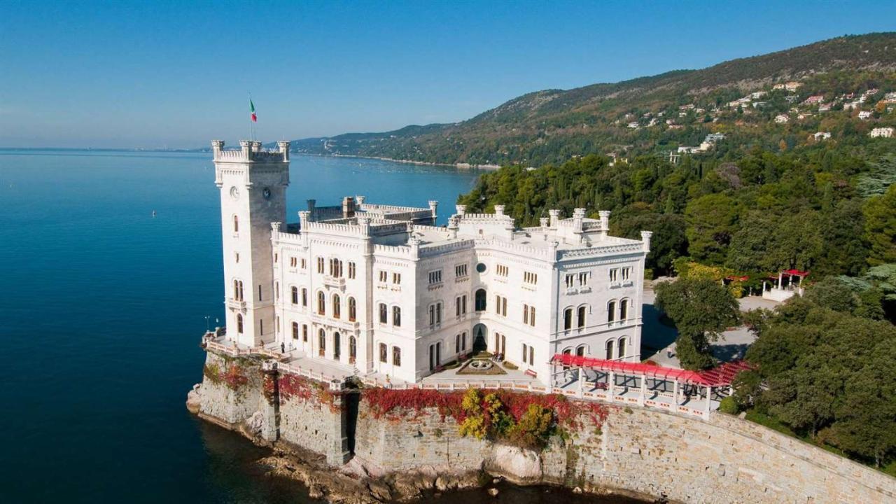 Rifugio Hemingway, Trieste Centro Con Parcheggio Extérieur photo